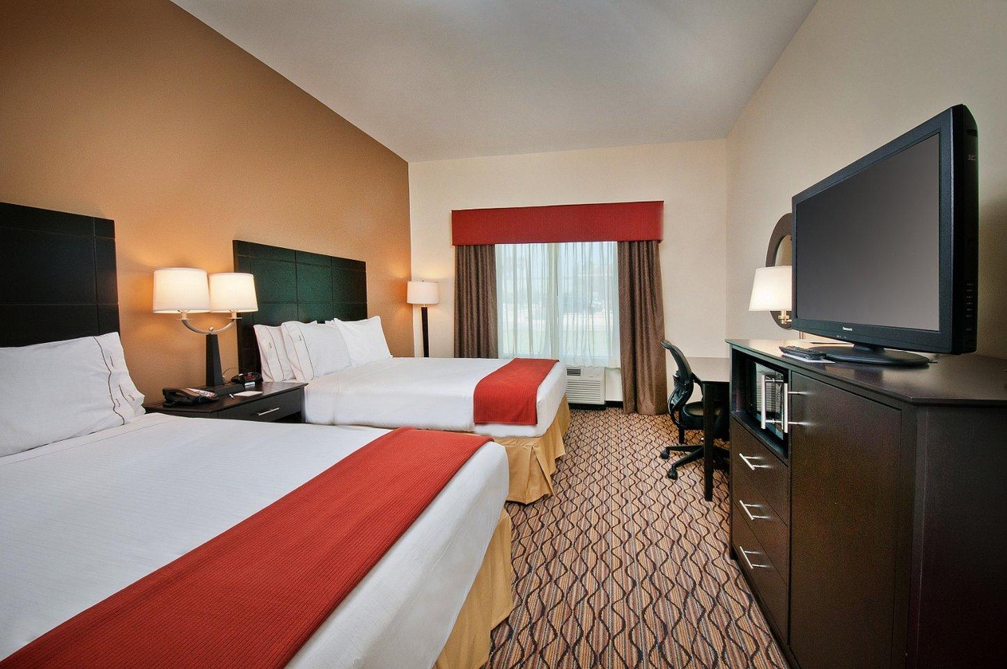 Holiday Inn Express Hotel And Suites Pearsall By Ihg Eksteriør billede