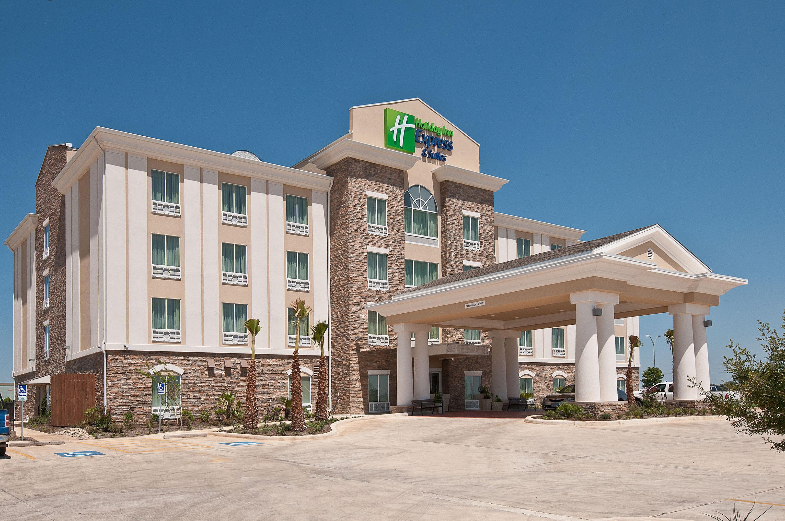 Holiday Inn Express Hotel And Suites Pearsall By Ihg Eksteriør billede