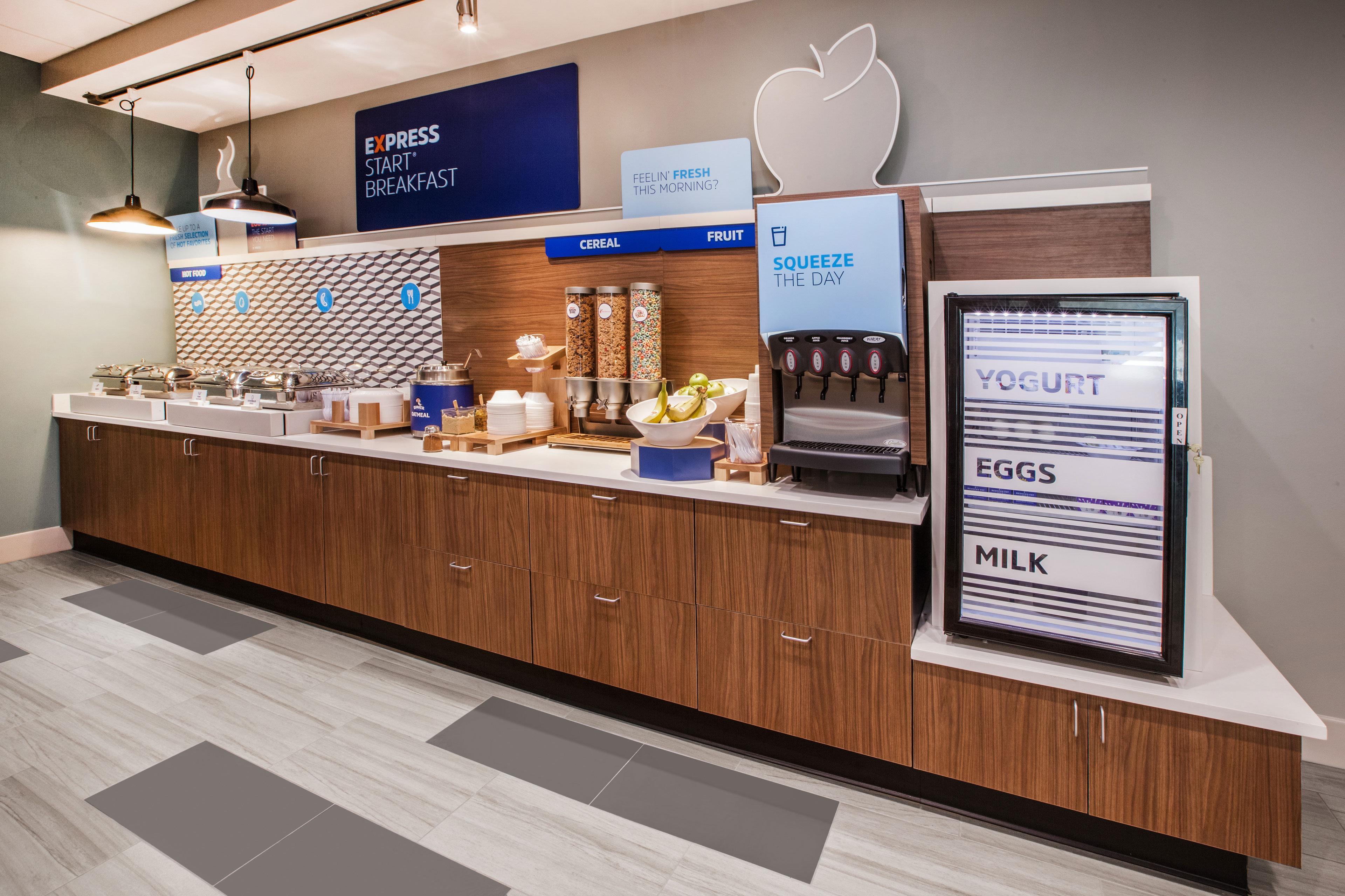 Holiday Inn Express Hotel And Suites Pearsall By Ihg Eksteriør billede
